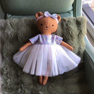 Girlie Clothes for Aoife’s Bear