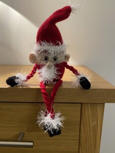 Dangly leg Santa