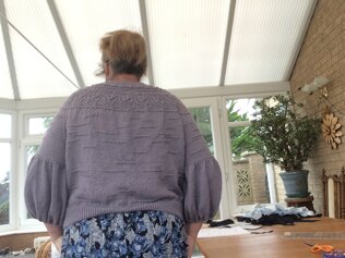 Balloon sleeve jumper with patterned yoke