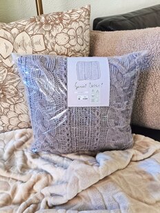 The Coloms Cushion 2