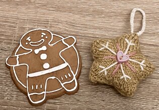Snowflake gingerbread star Christmas tree decoration