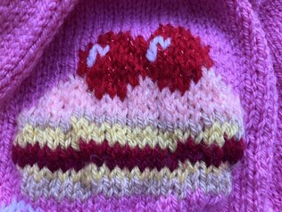 Large girls sweets cakey cat hat