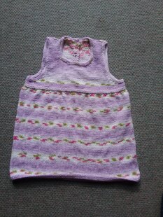 Baby pinafore