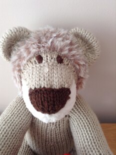 Valentine Lion