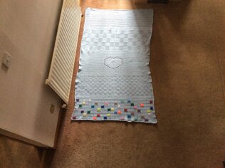 Single bed blanket.