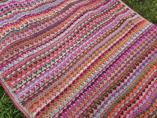 30 Hearts Blanket