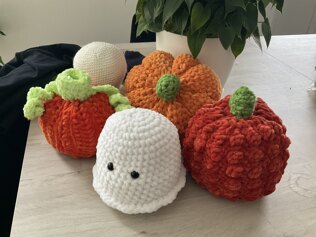 Pumpkins &amp; ghosts