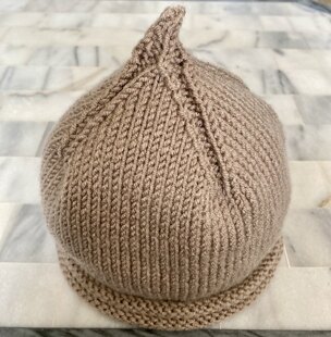Pixie hat