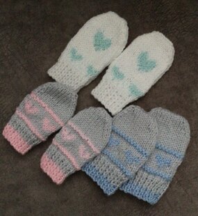 Little hearts mittens
