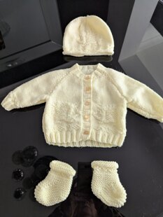 Woodland friends cardigan