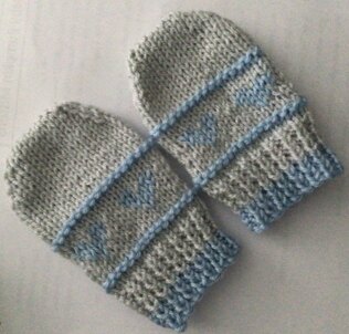 Little hearts mittens