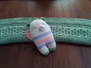 "Sleeping Angel"  Knot forgotten Knit Bear