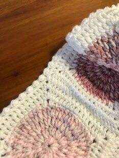 Ring a Rosie Cot Blanket