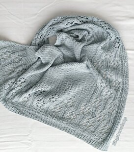 Bergenia shawl