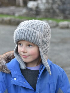 Arlet Earflap hat 2