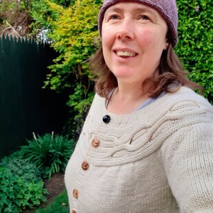 cable- shouldered cardigan