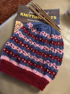 Heart strings beanie