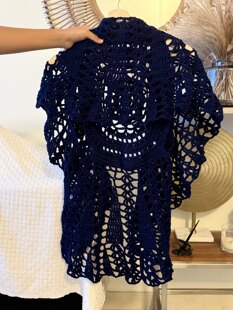 Women's lacy vest