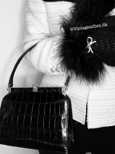 Black gloves - Margrethe