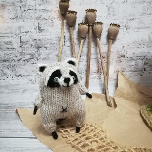 Toy Little Cute Raccoon  With Mushroom House