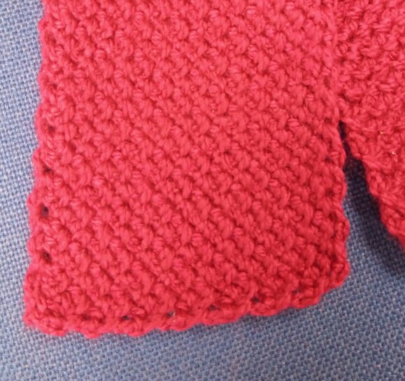 Plain diagonal scarf