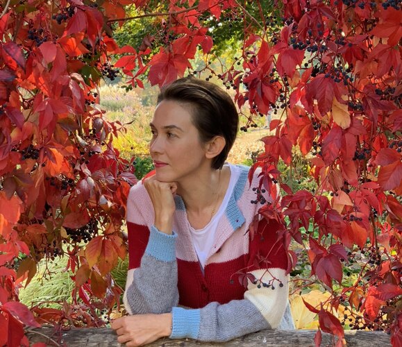 Isabel D
