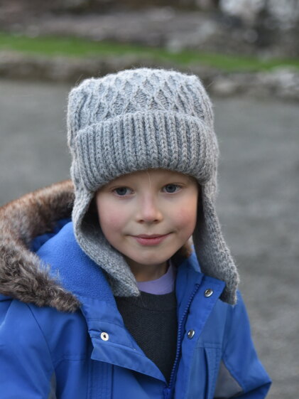 Arlet Earflap hat 2