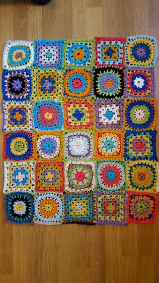 Colourful blankets! (3 from the same pattern)
