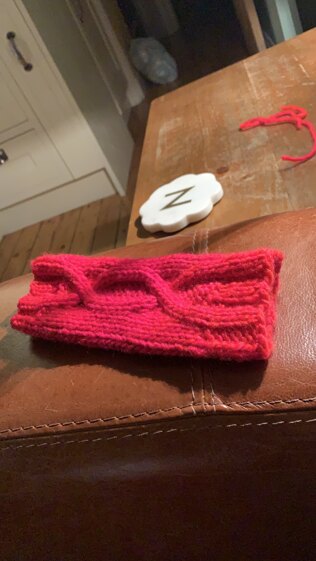 The Andrea - Cable wrist warmers