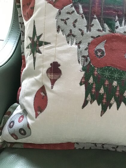 Appliqué Christmas Cushion