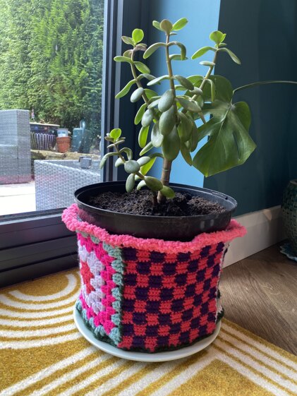 Plant pot cover