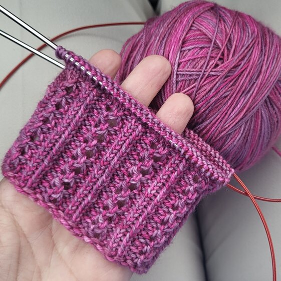 Raspberry Kiss Socks