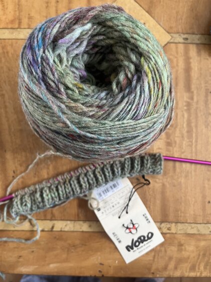 Naz’s brioche scarf