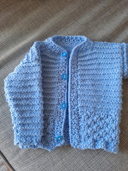 axel cardigan