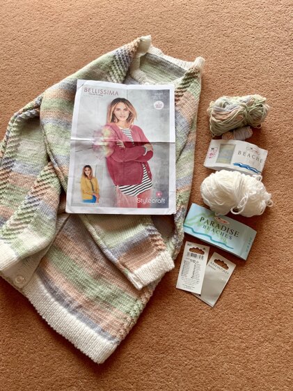 Cardigan with chevrons