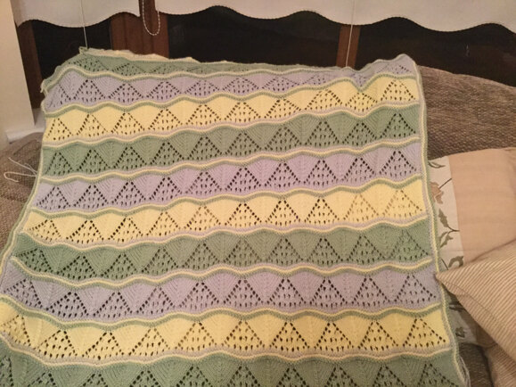 Lacy waves baby blanket
