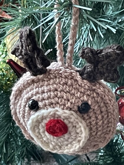 Reindeer tree decoration