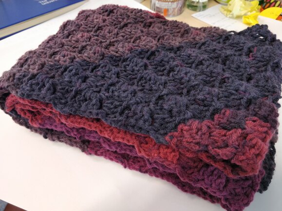 Corner to corner scarf
