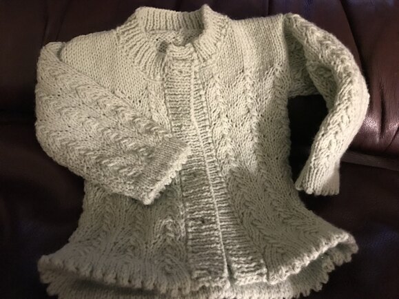 Lacy Cardigan in green