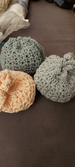 Reusable cotton make up removal pads/ face scrubbies