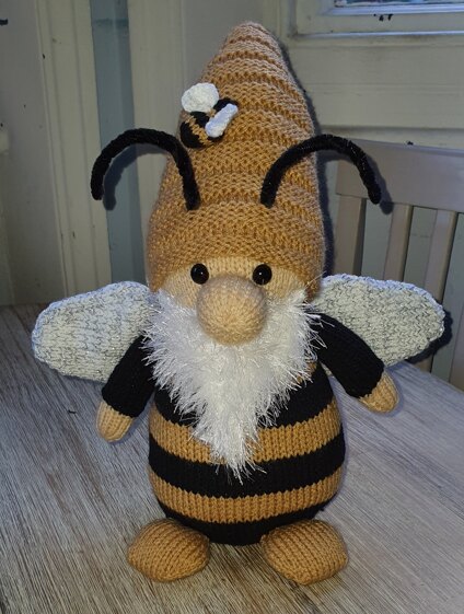 Buzzbee the Gnome