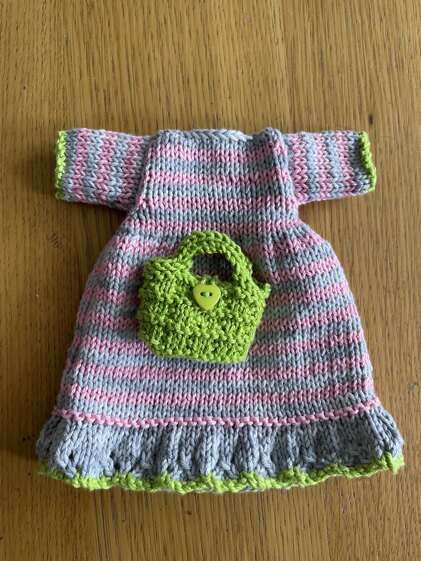 A dress for Miss Polly