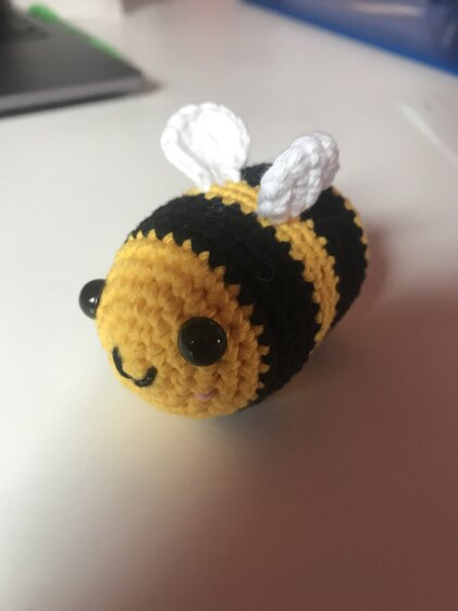 beeeee