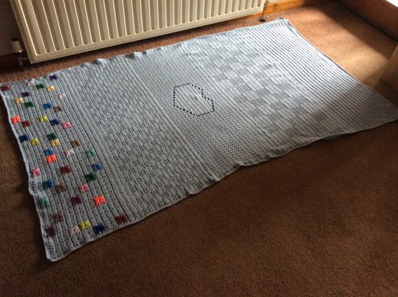 Single bed blanket.