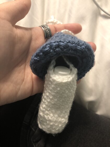 Mushroom pouch