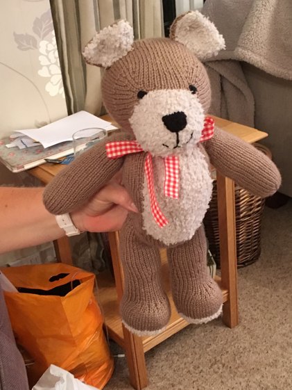 Knit a teddy for Sienna