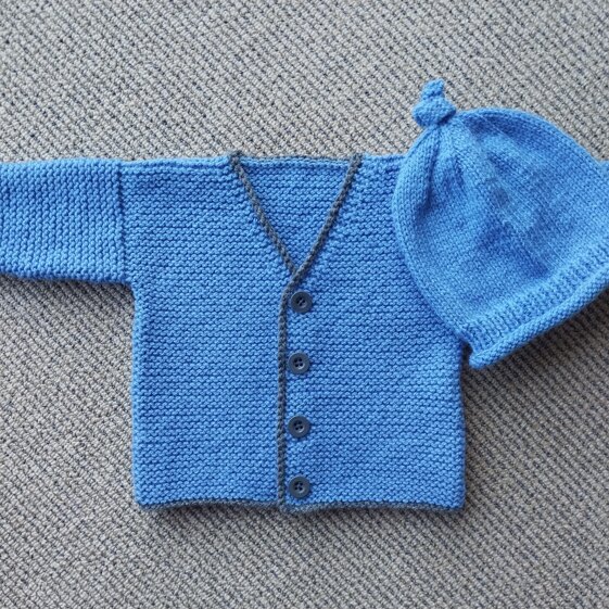 Noah baby cardigan & Topsy top knot hat