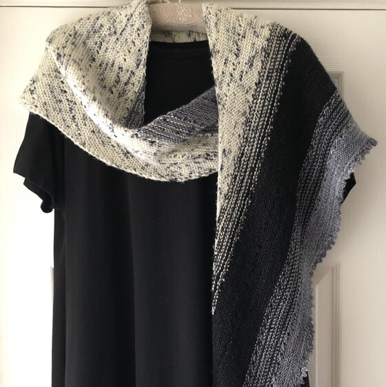 Fade Shawl