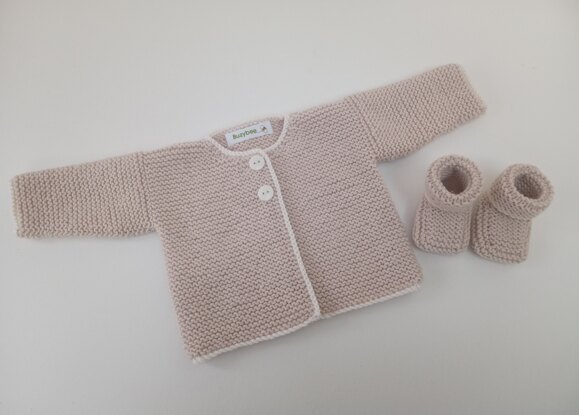Emily Cardigan set for my new great niece Goldie.
