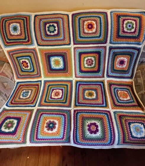 Flowerpress Blanket